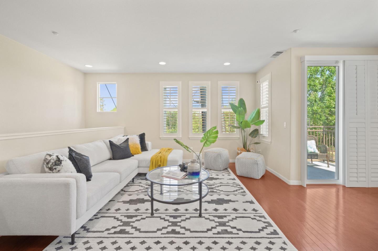 Property Photo:  801 Font Terrace  CA 95126 