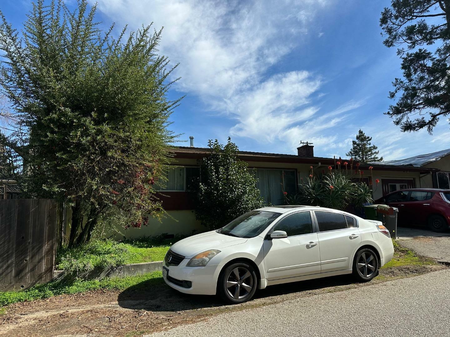 Property Photo: 2505 Howe Street CA 95065