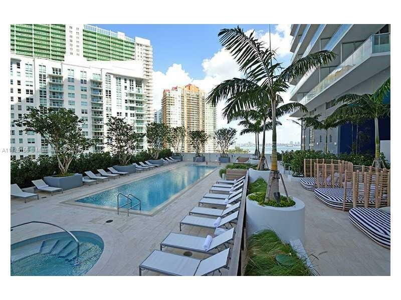 Property Photo: 1300 Brickell Bay Dr 3003 FL 33131