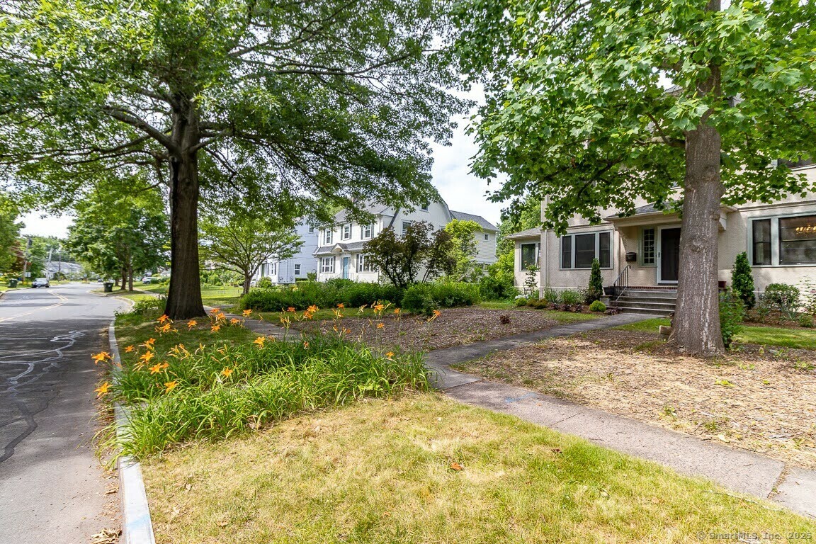Property Photo: 53 Beverly Road CT 06119