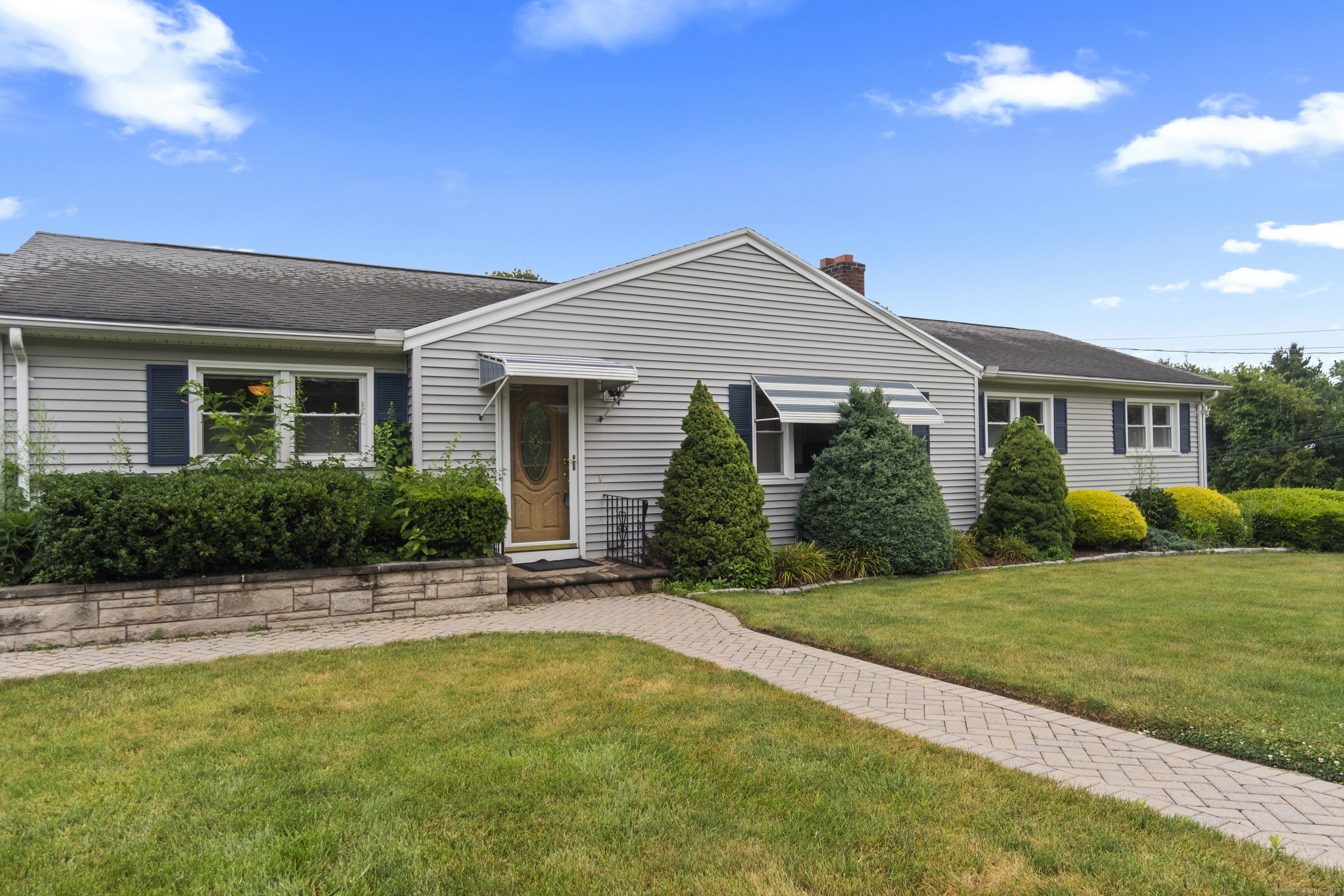 2 Gail Drive  North Haven CT 06473 photo