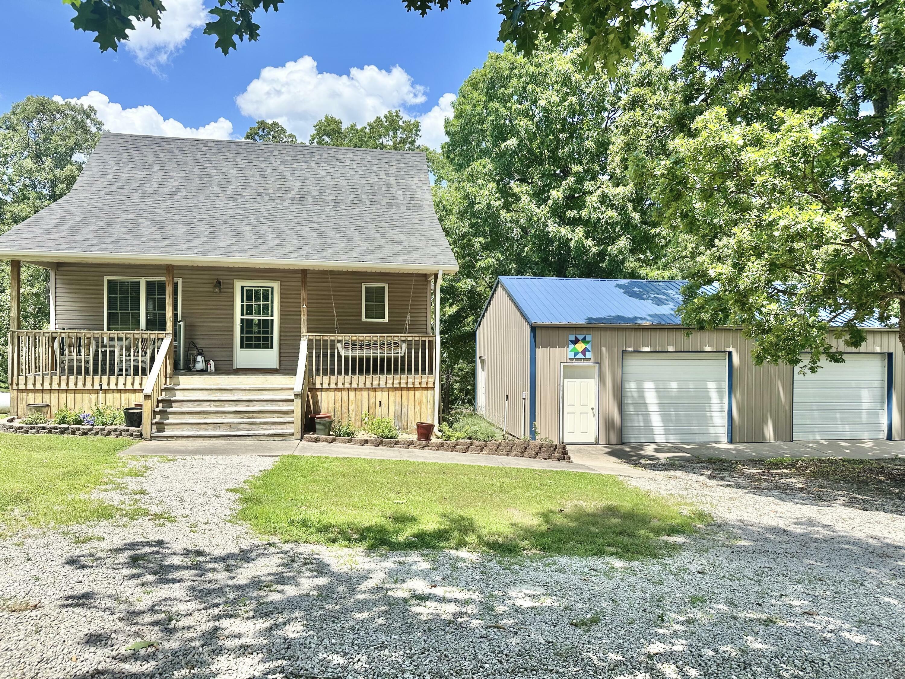 Property Photo: 26569 County Road 225 MO 65650