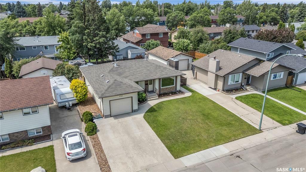 Property Photo: 131 David Knight Crescent SK S7K 5L5