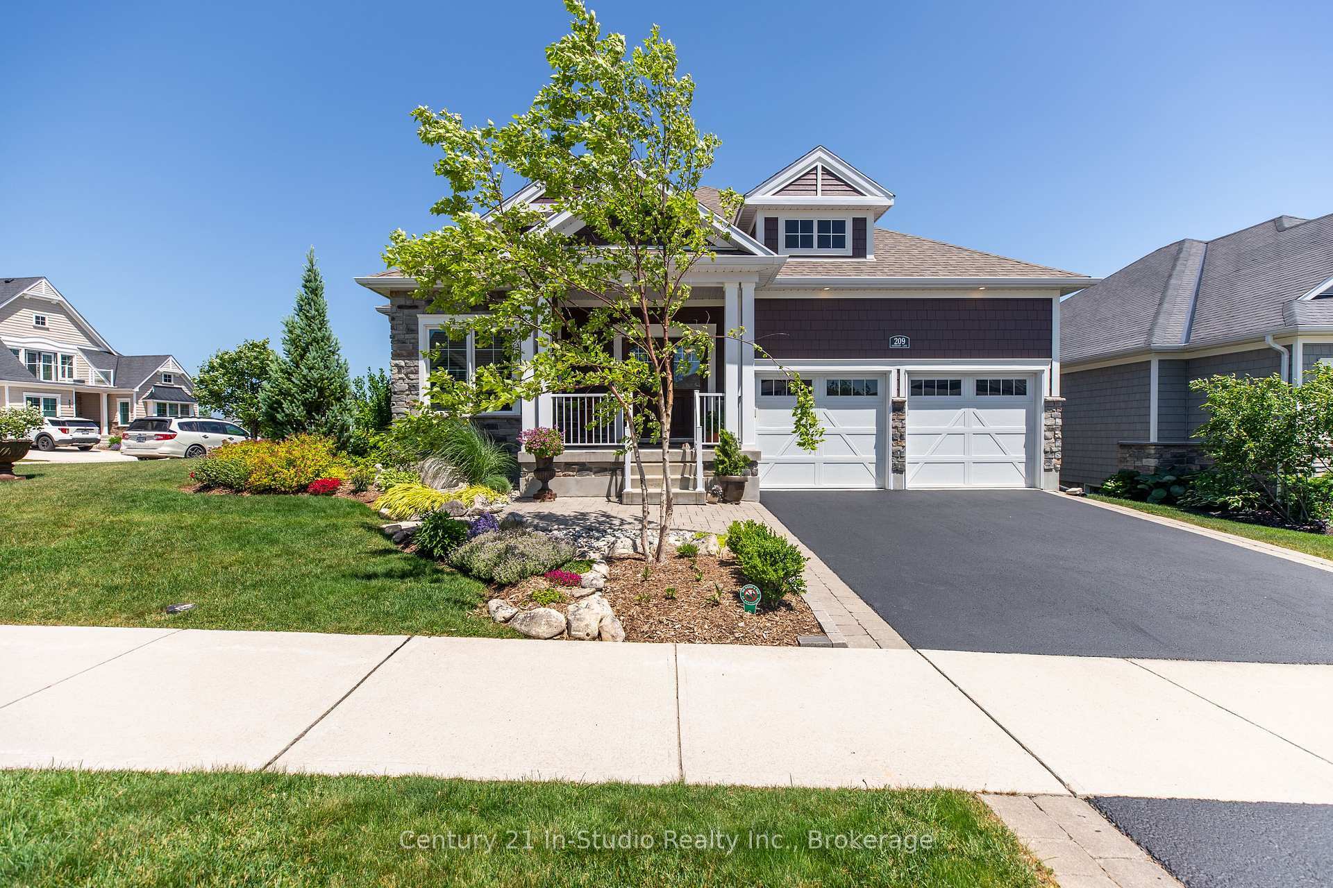 Property Photo: 209 Snowberry Lane ON N0H 1S0