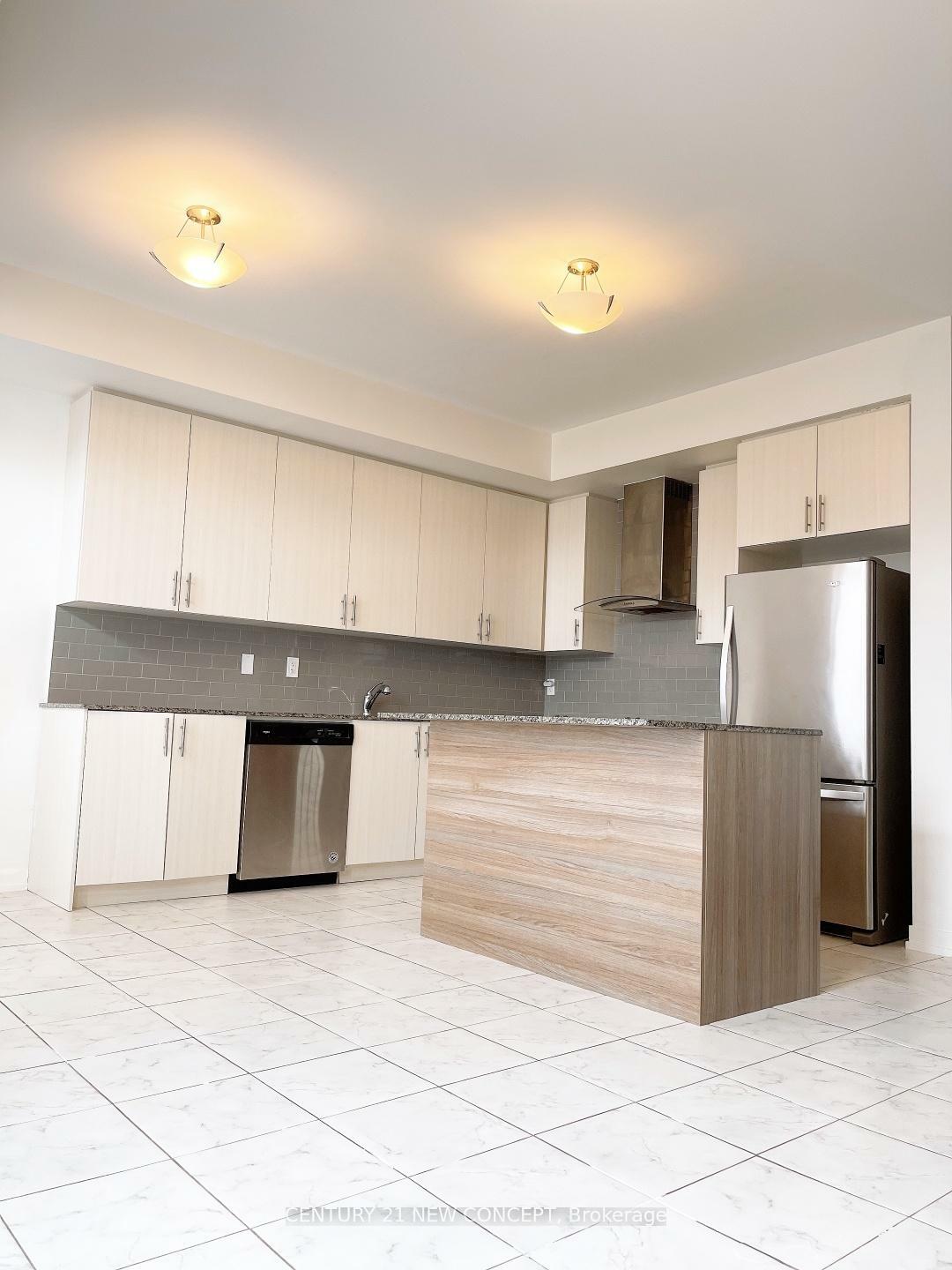 Property Photo: 227 Harding Park Street ON L3Y 0E3