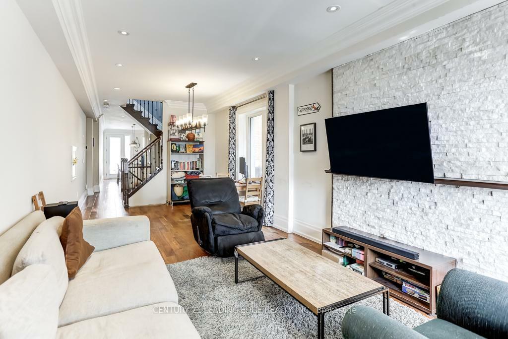 Property Photo: 140 Gowan Avenue Upper ON M4J 2K6