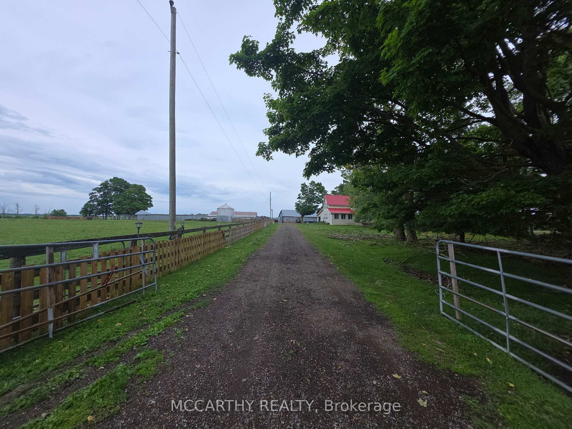 Property Photo:  501098 Hwy # 89 N/A  ON L9W 3W3 