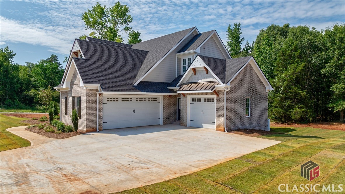 Property Photo: 1147 Malcom Estates Point GA 30622