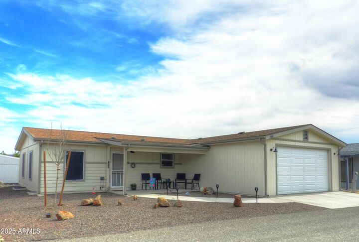 Property Photo:  1065 Crenshaw Avenue  AZ 86326 