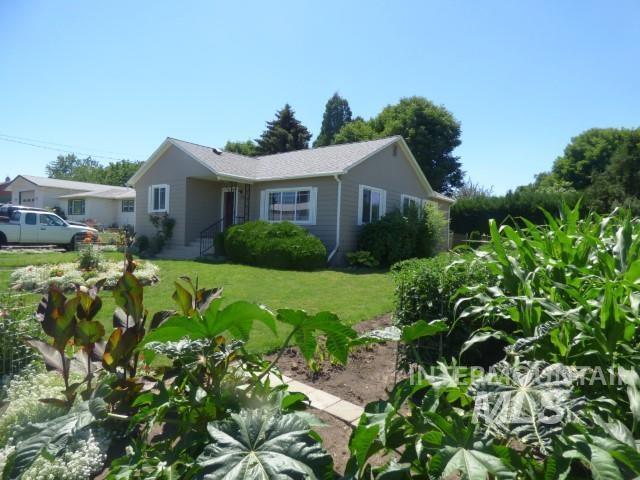 Property Photo: 3324 8th Street ID 83501