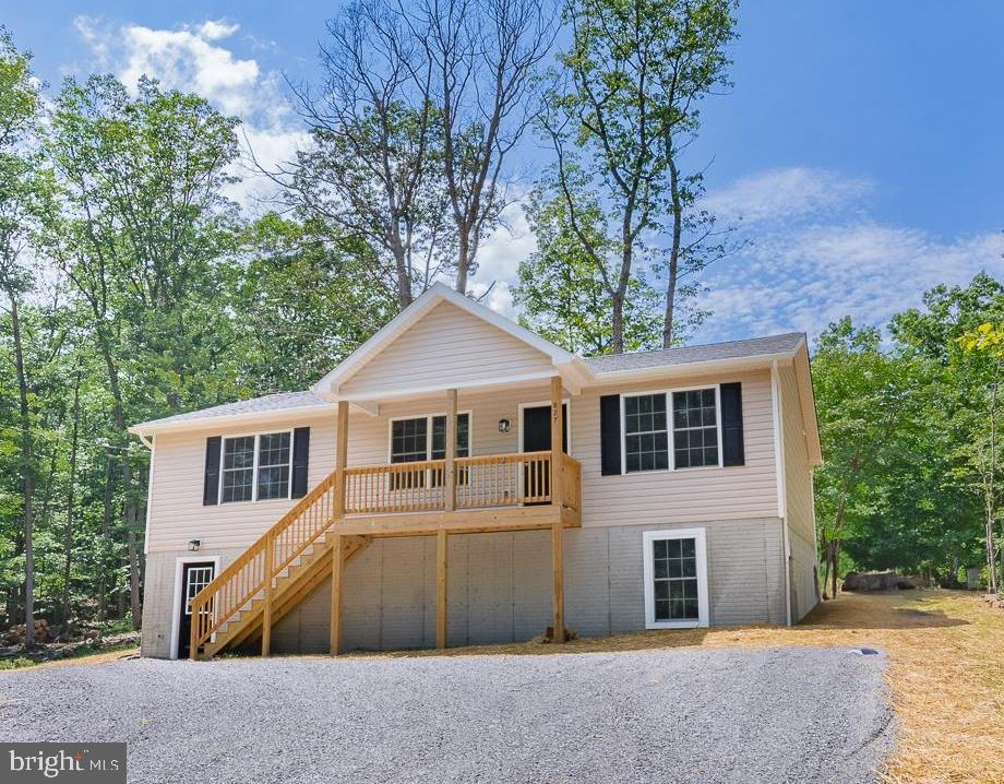 Property Photo: 709 Panther Dr VA 22602