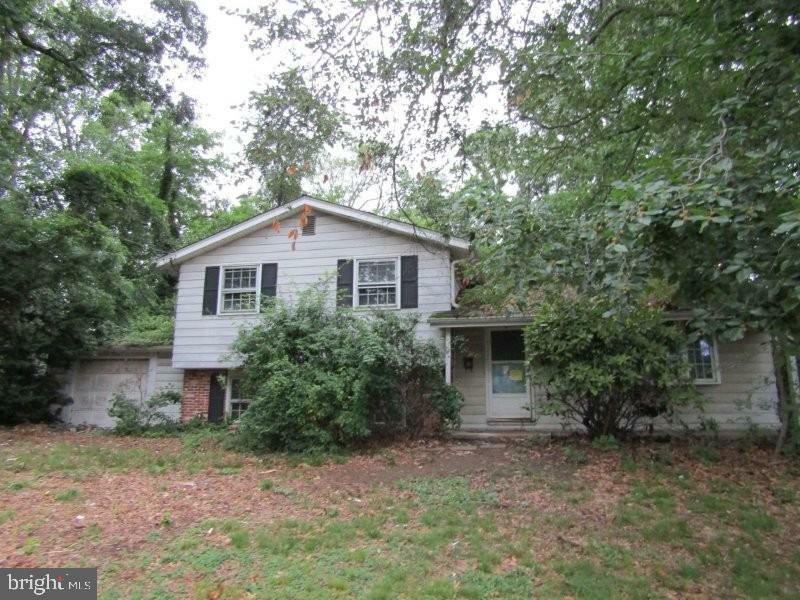 Property Photo: 911 Broadway Avenue PA 19018