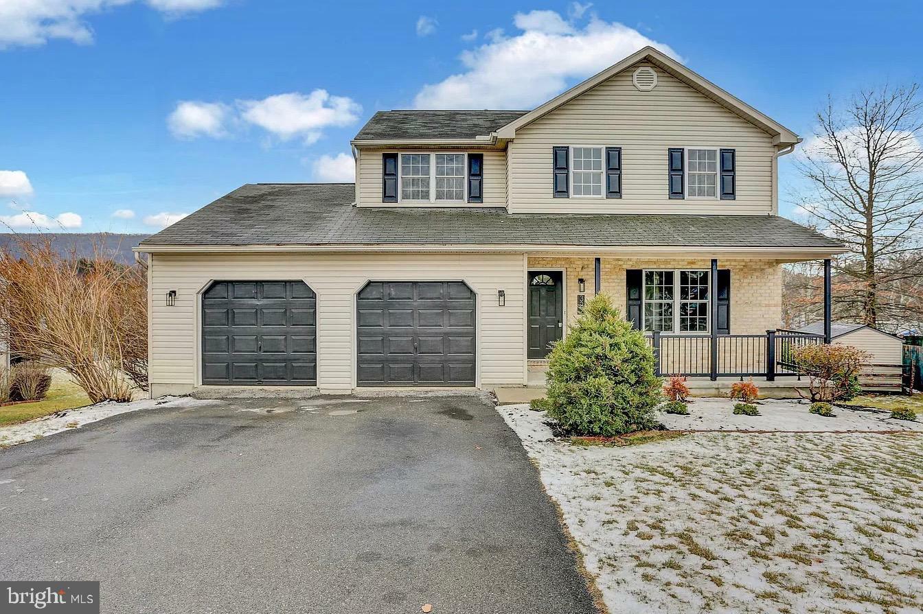 322 Dogwood Lane  Womelsdorf PA 19567 photo