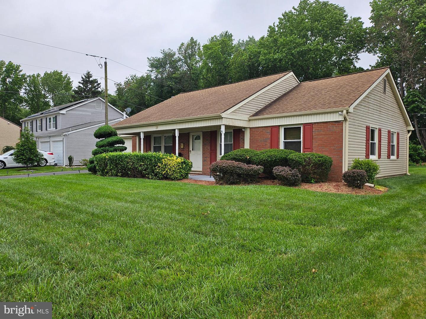 Property Photo:  29 Northampton Drive  NJ 08046 
