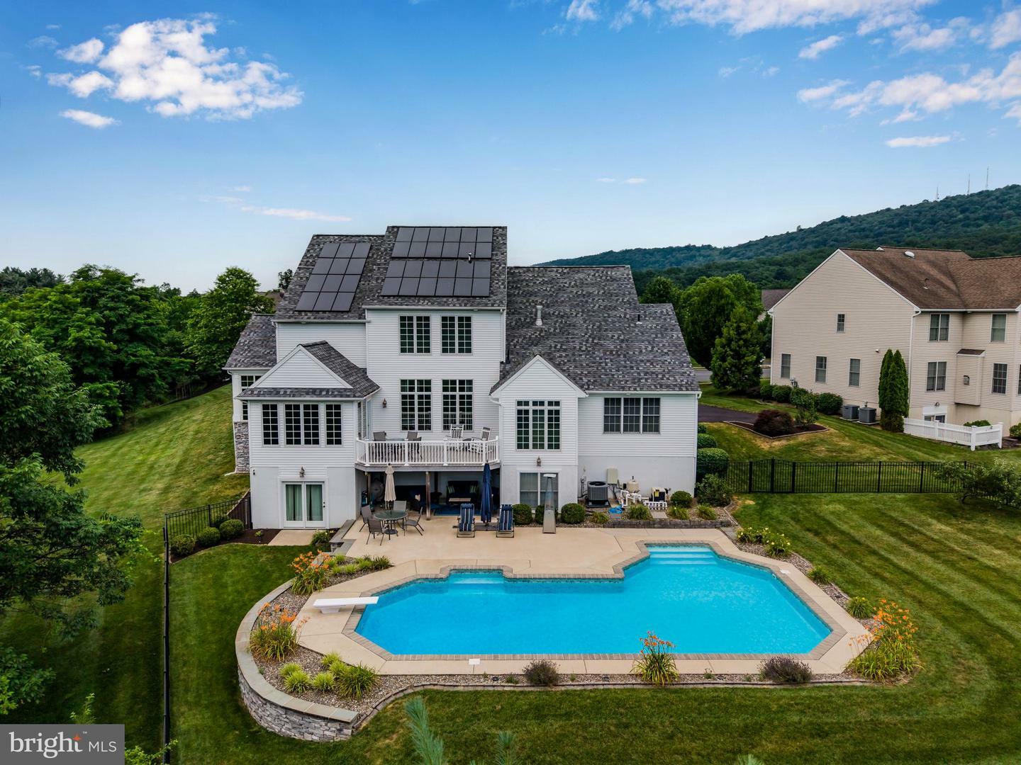 Property Photo: 2365 Woodstream Way PA 17025