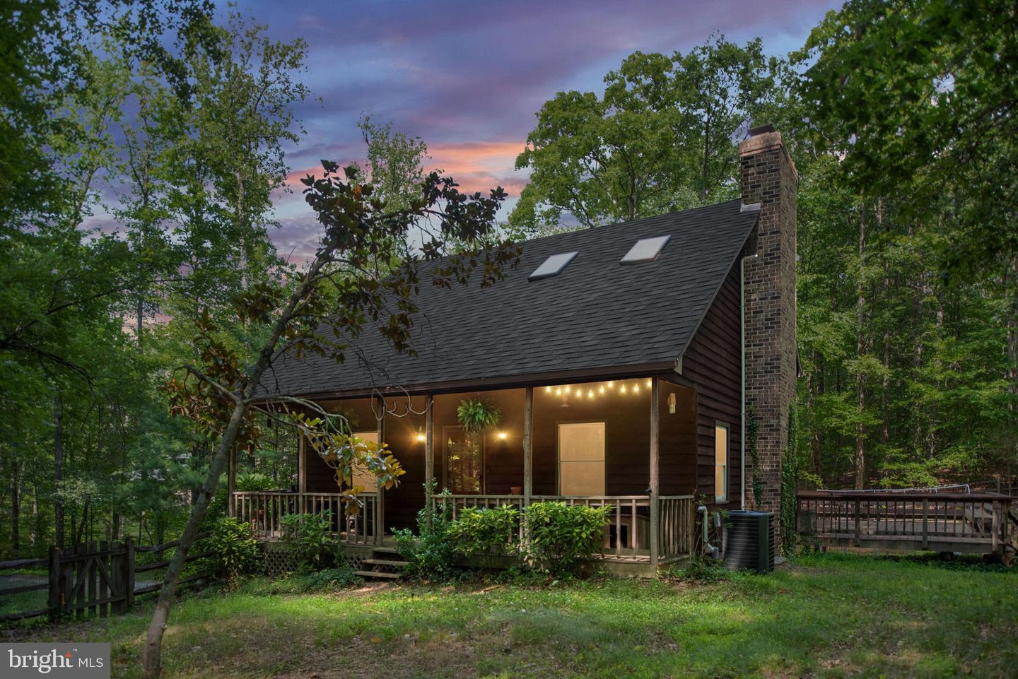 Property Photo: 11 Cardinal Drive VA 22406
