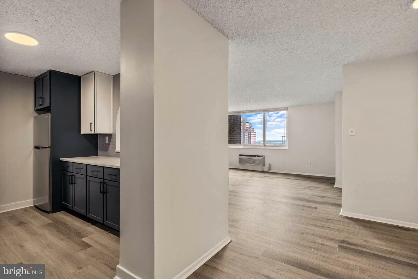 Property Photo: 1500 Locust Street 1B-1809 PA 19102