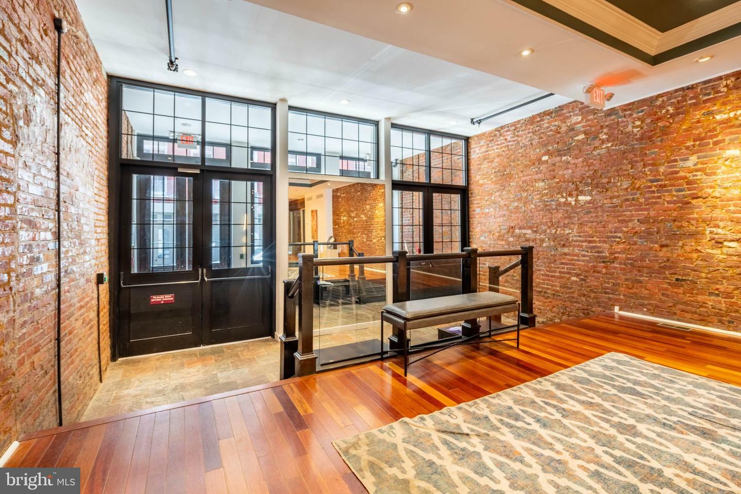 Property Photo: 103 Church Street 7 19 PA 19106