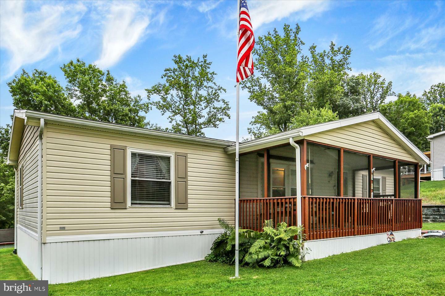 Property Photo:  175 Sun Valley Road  PA 17022 