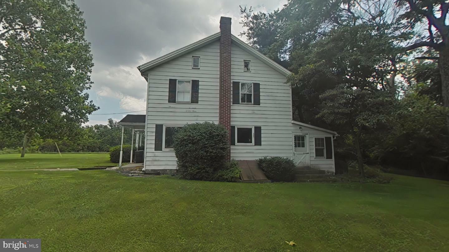 Property Photo: 899 Shrivers Corner Road PA 17325