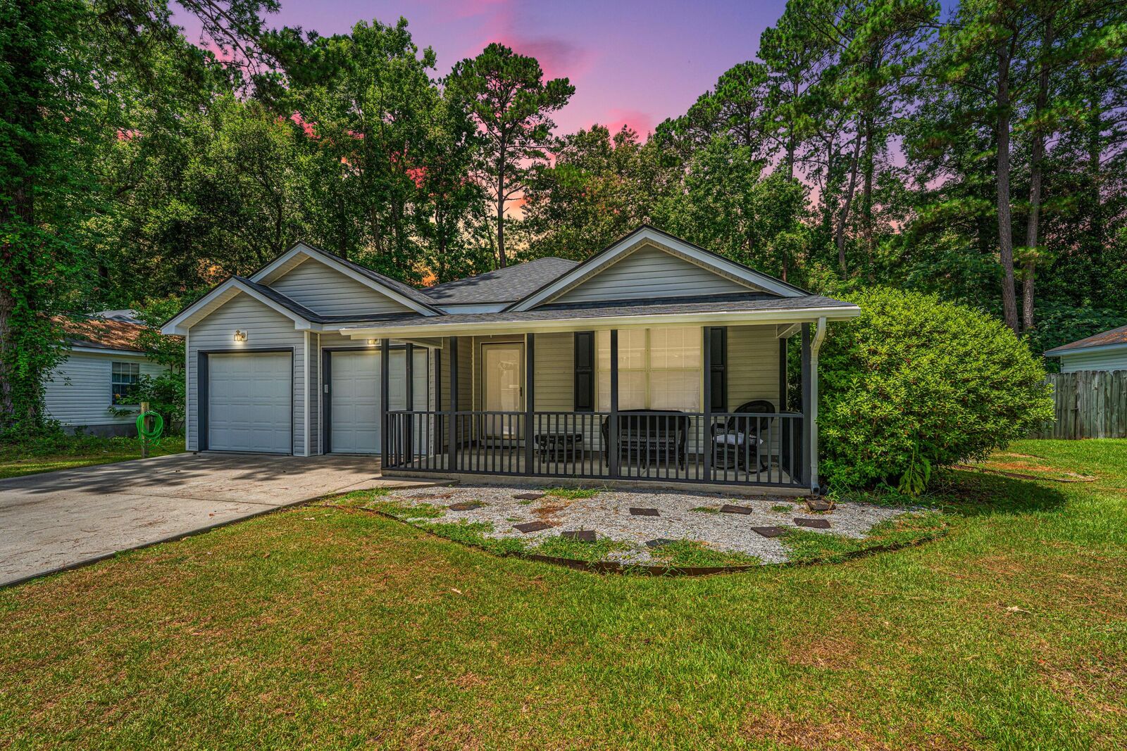 Property Photo:  687 Ponderosa Drive  SC 29414 