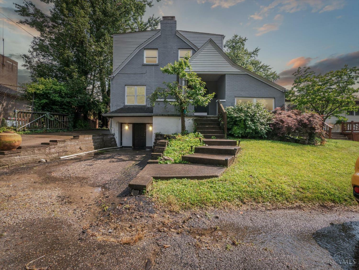 4453 Beryl Avenue  Sycamore Twp OH 45242 photo