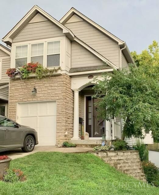 Property Photo:  462 Stanley Avenue  OH 45226 