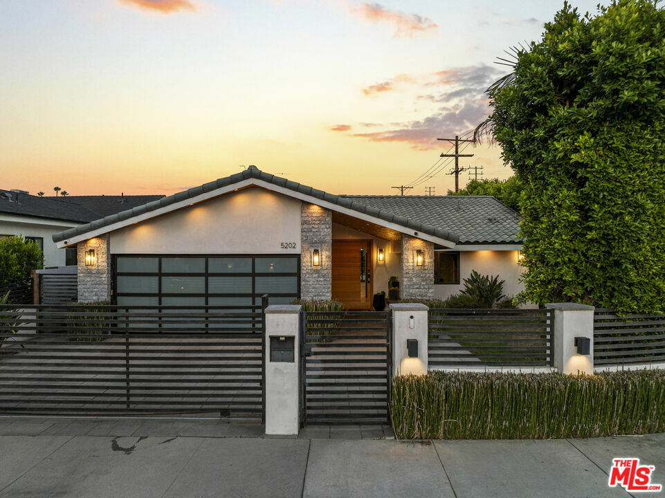 Property Photo: 5202 Beeman Ave CA 91607