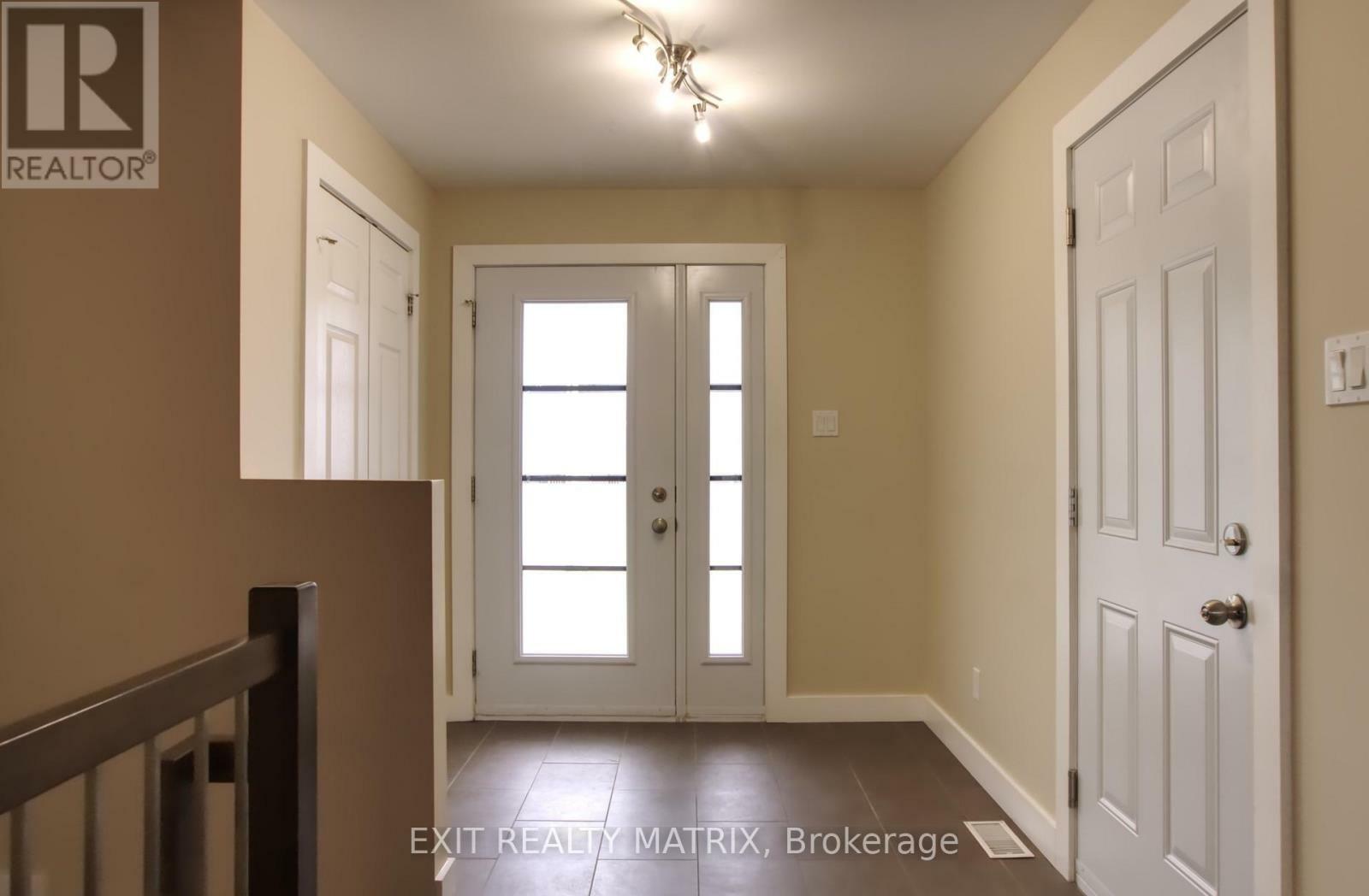 Property Photo: 1557 Belcourt Boulevard A ON K1C 1M3