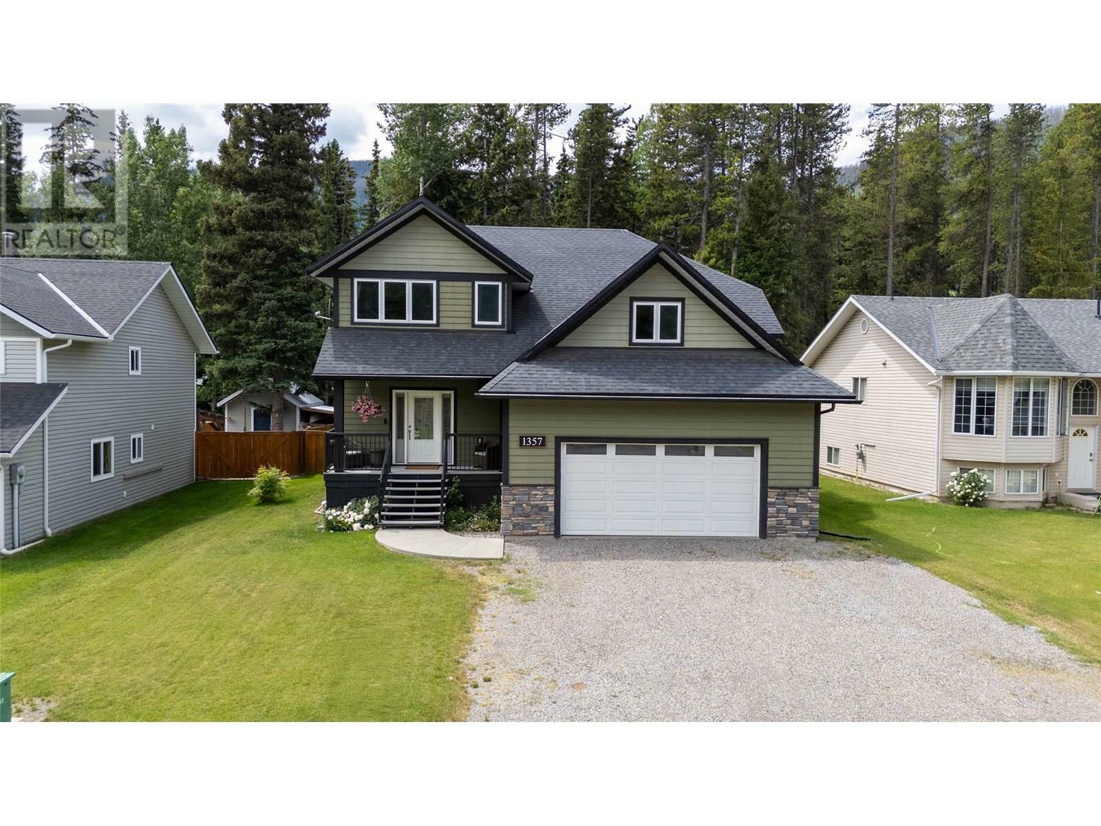 Property Photo: 1357 Cypress Drive BC V0B 2G2