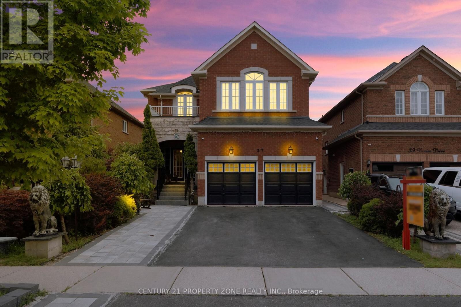 Property Photo:  37 Denim Drive  ON L6P 2R3 