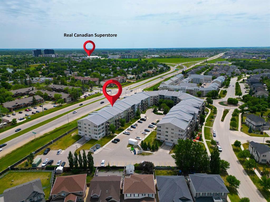 Property Photo:  25 Bridgeland Drive  MB R3Y 0B6 