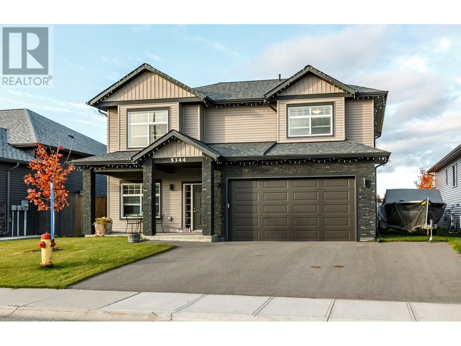 Photo de la propriété:  5344 Woodvalley Drive  BC V2K 5A6 