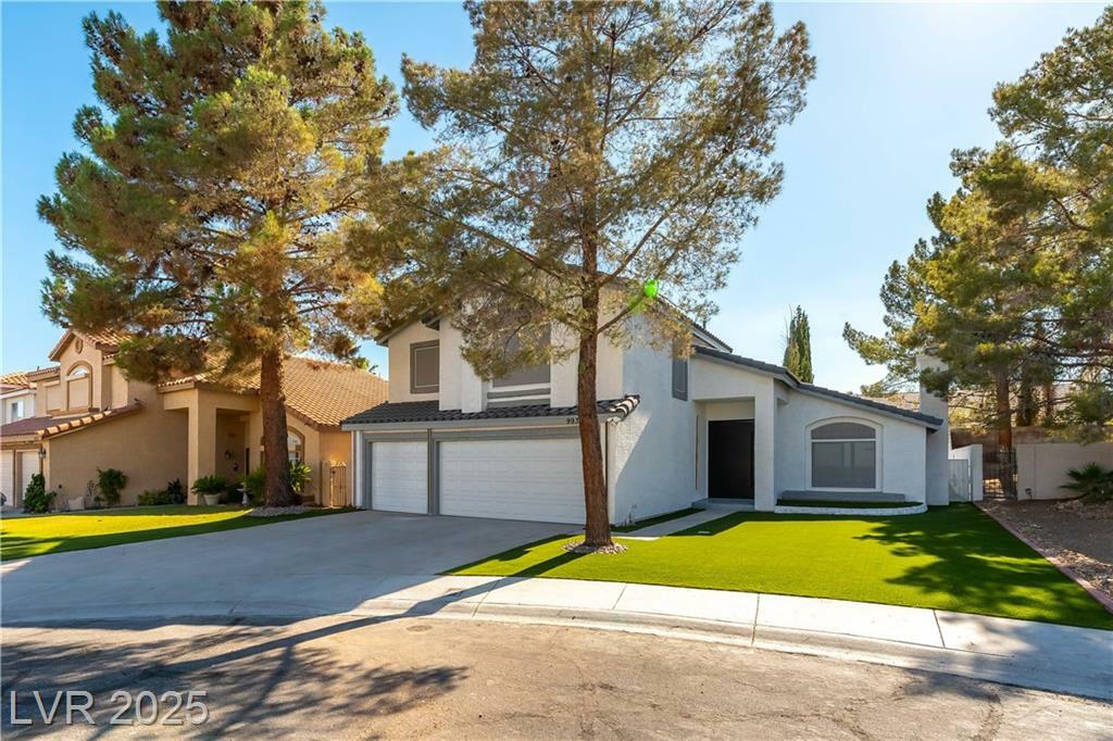Property Photo: 9937 Whalers Landing Court NV 89117