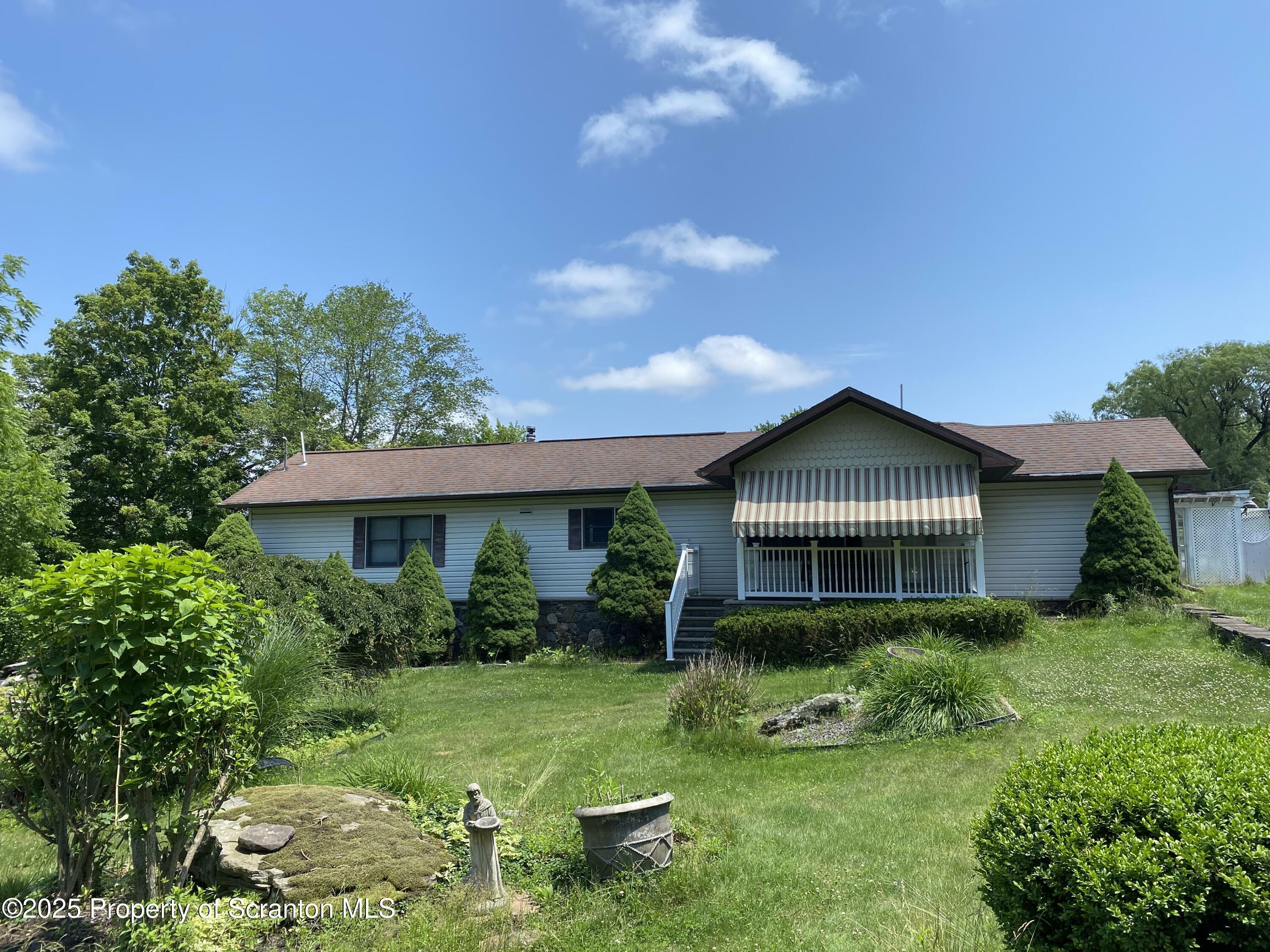 21 Sunrise Boulevard  Jefferson Twp PA 18436 photo