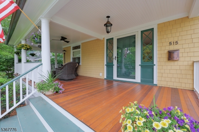 Property Photo:  515 Parkview Ave  NJ 07090 
