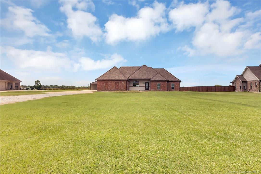Property Photo: 24389 Gillson Road LA 70647