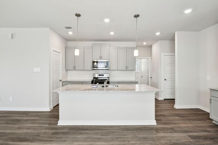 Property Photo: 1924 Velvet Oak Lane TX 77304
