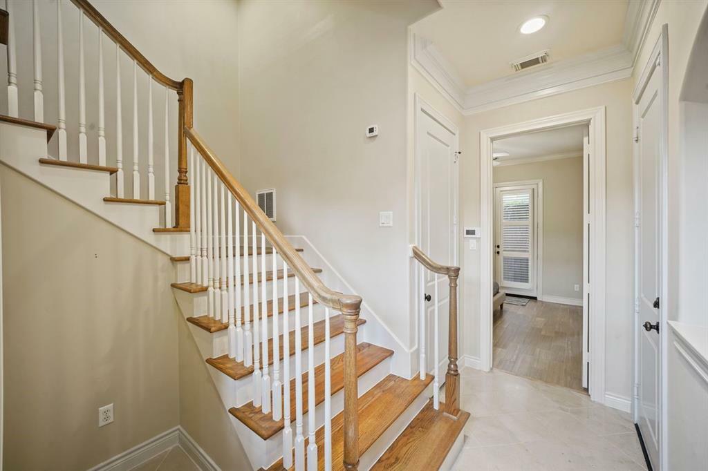 Property Photo: 4009 Bellefontaine Street TX 77025