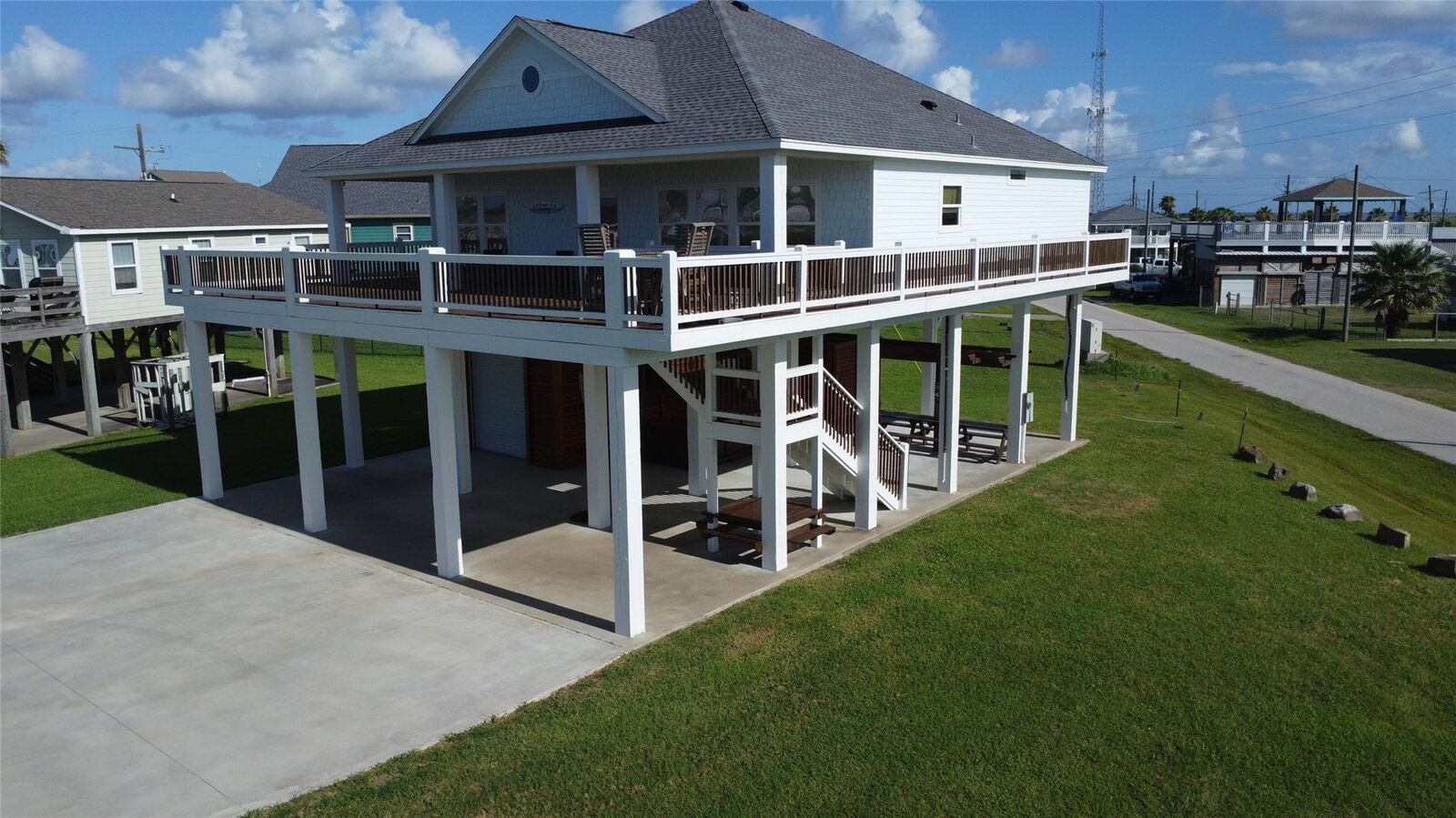 Property Photo:  2429 Sand Bar Lane  TX 77650 