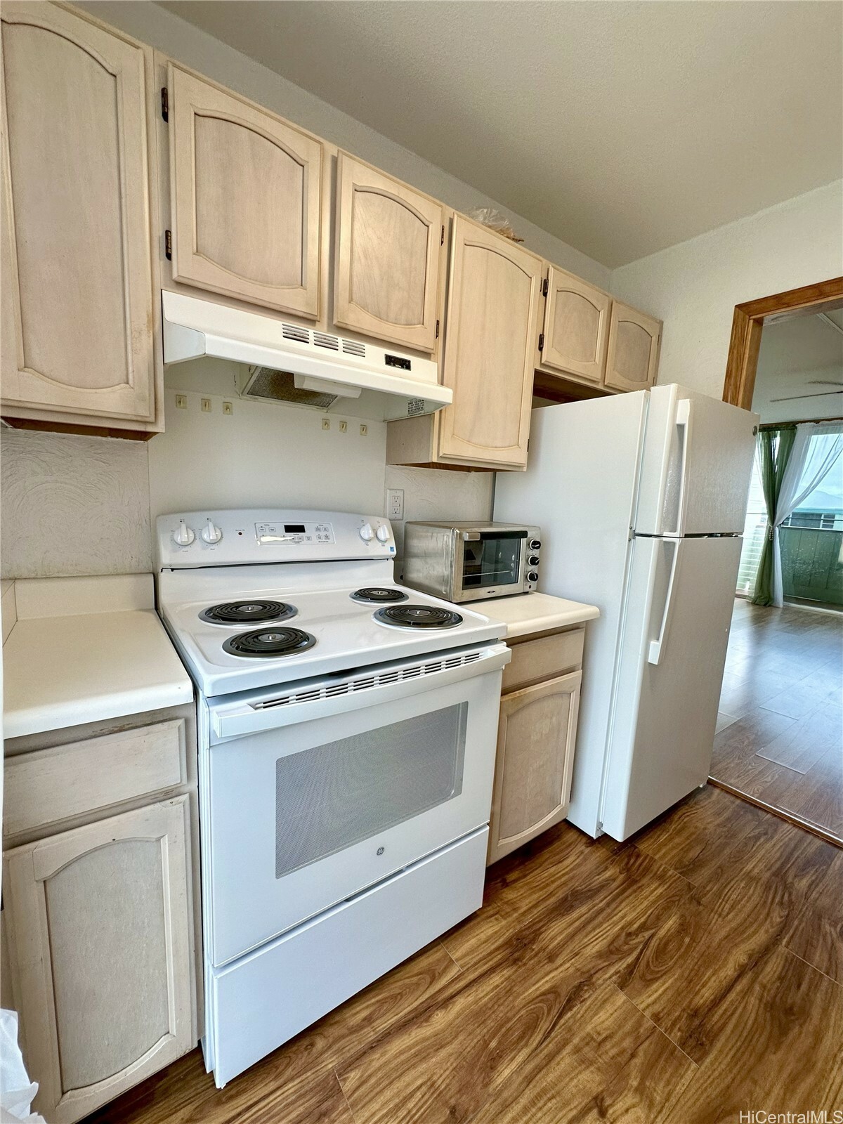 Property Photo: 1045 Aheahe Avenue 315 HI 96786