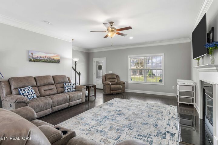Property Photo: 1152 Cloud View Drive TN 37849