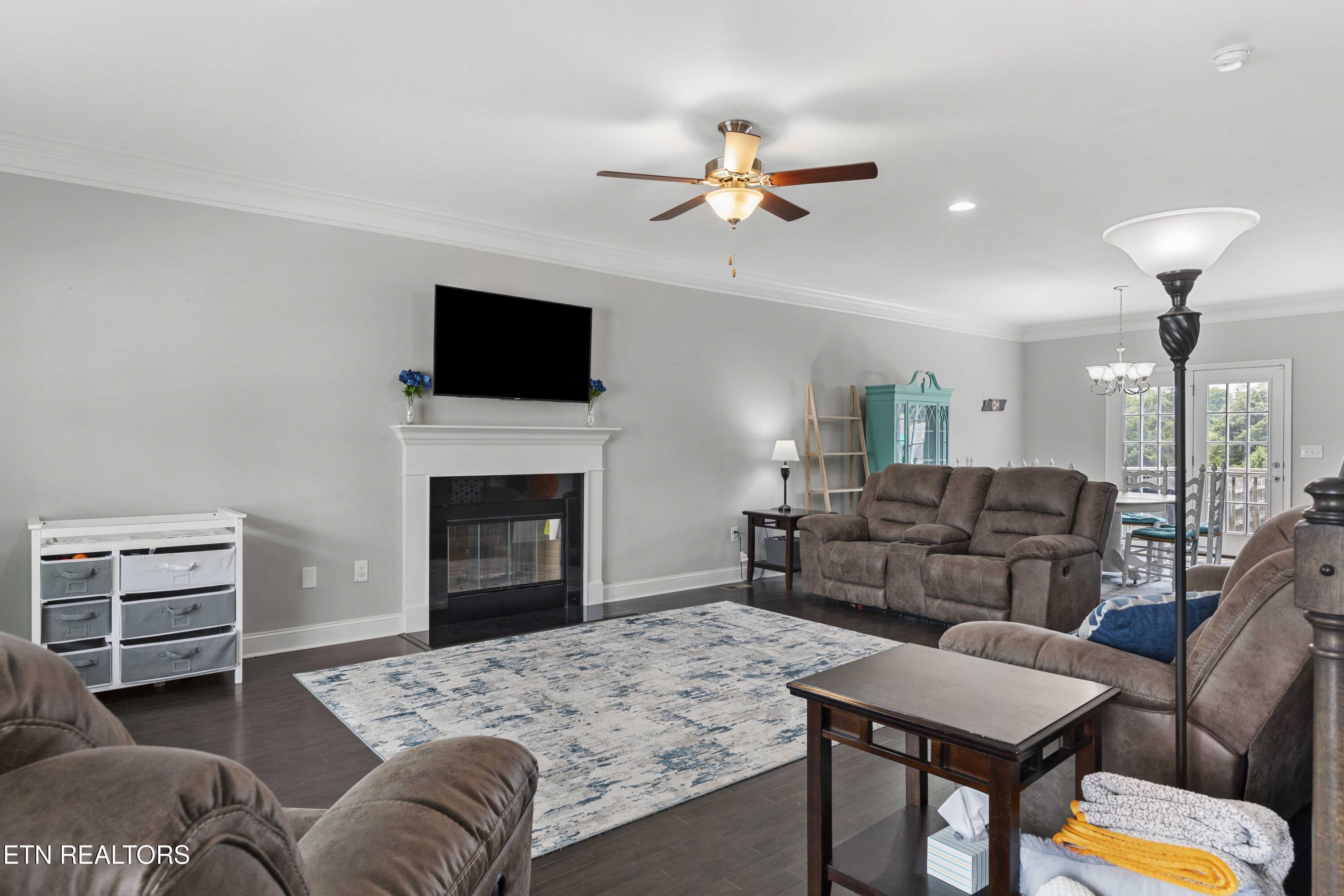 Property Photo: 1152 Cloud View Drive TN 37849