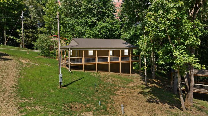 Property Photo: 950 Bates Road KY 42544
