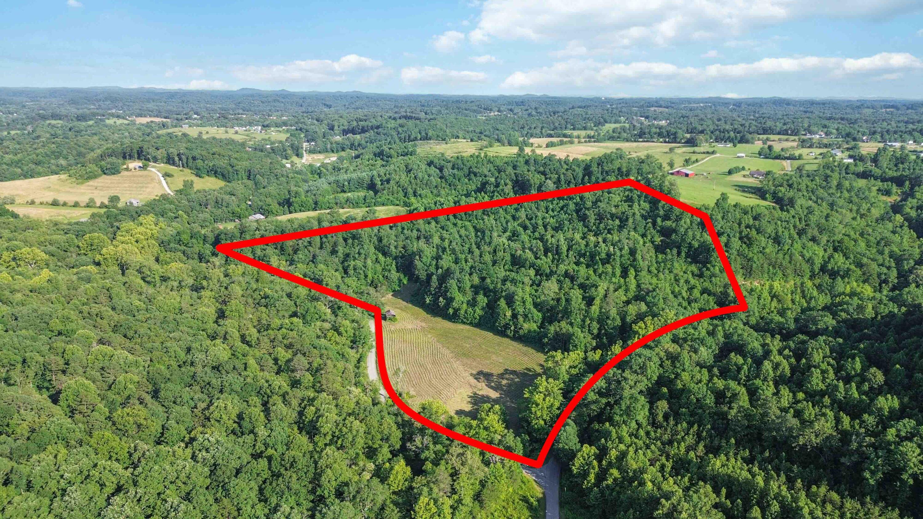 Property Photo: 9999 Hensley And Radford Road KY 40729