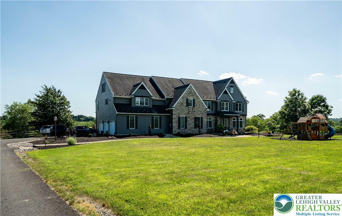 Property Photo: 911 Gove Road PA 18064
