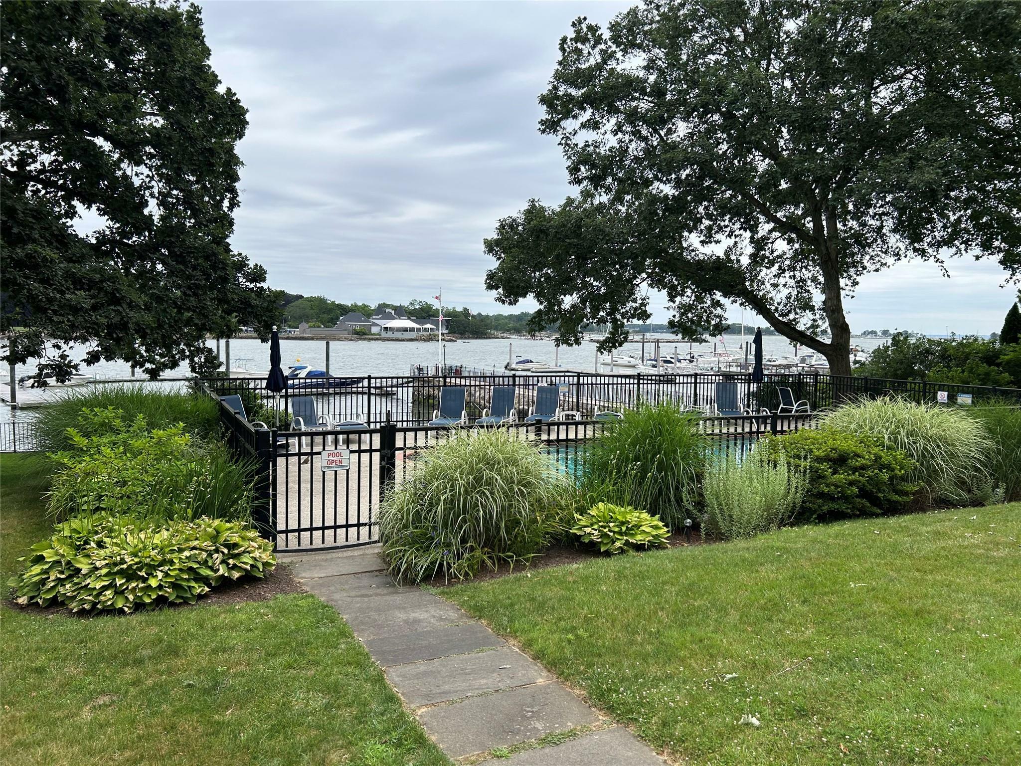 Property Photo: 490 Bleeker Avenue 6J NY 10543