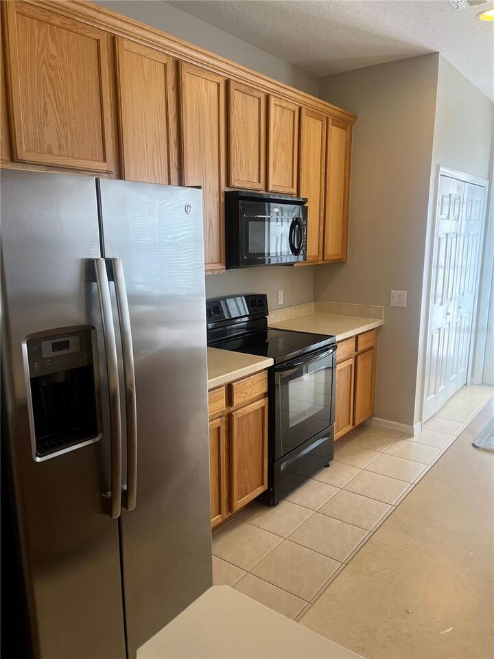 Property Photo: 8409 Leeland Archer Boulevard FL 32836