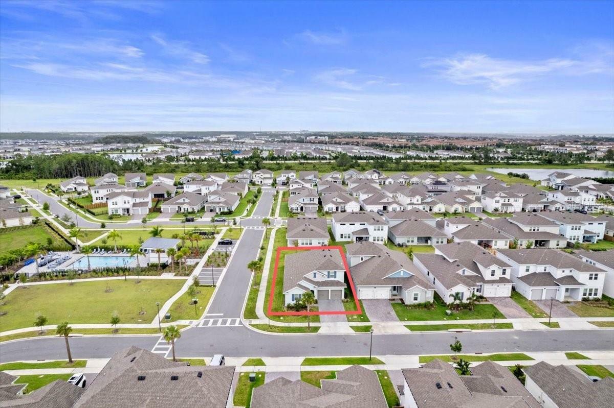 Property Photo: 19105 Planetree Street FL 32827