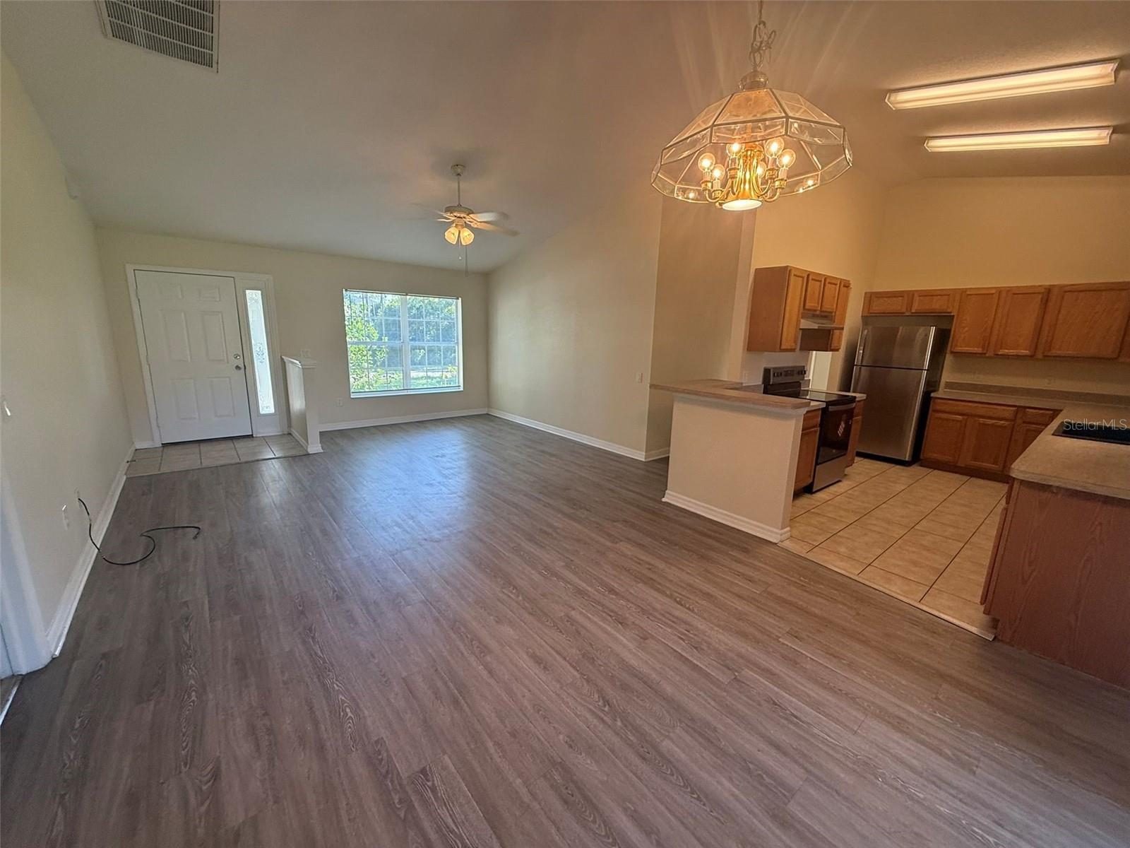 Property Photo: 5747 Jessamine Avenue FL 34291